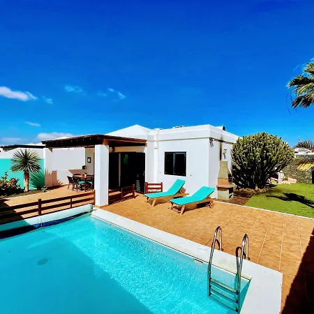 וילה Arianne פלאיה בלנקה